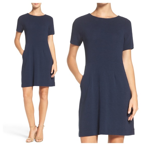 French Connection Dresses & Skirts - French connection navy Sudan short sleeve dress